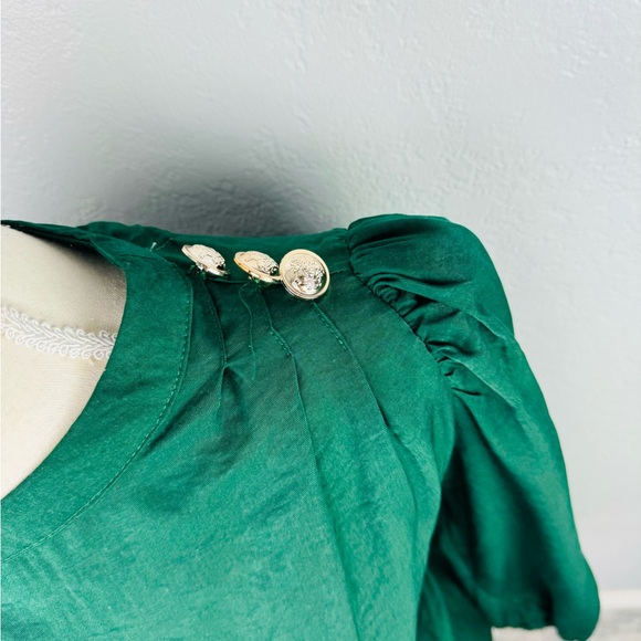 Love Is For Eternity Emerald Green Vintage Style Long Sleeve Shoulder Button Top - Picture 9 of 9